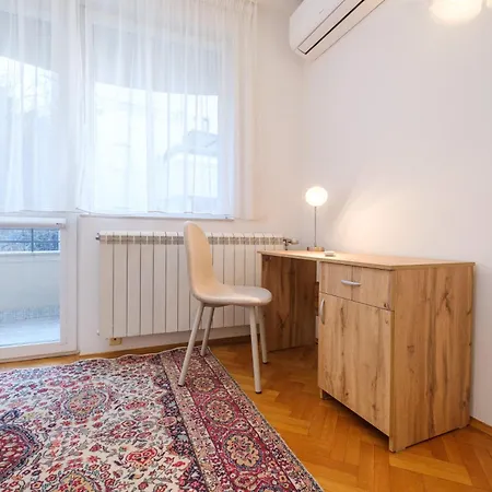 The Hill House Free Parking Feriehus *