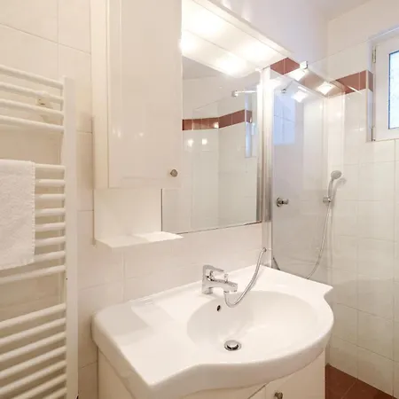 The Hill House Free Parking * Пловдив
