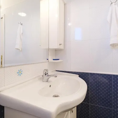 The Hill House Free Parking Hébergement de vacances