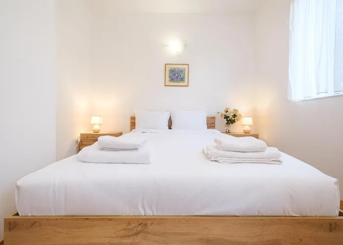 Feriehus The Hill House Free Parking *