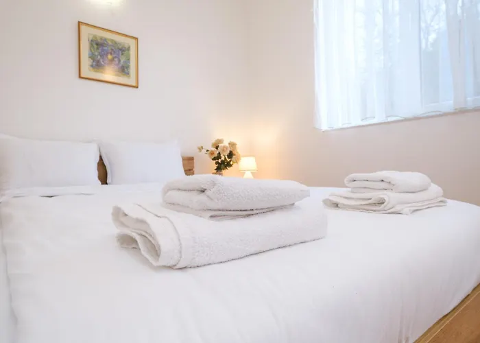 度假居 The Hill House Free Parking *