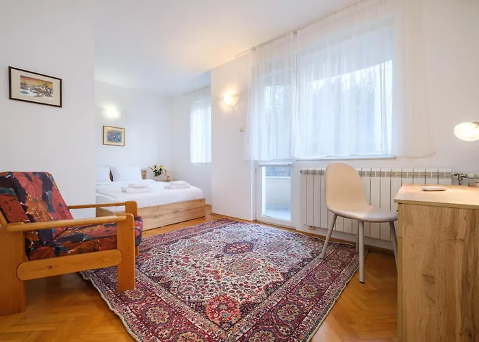 Feriehus The Hill House Free Parking *