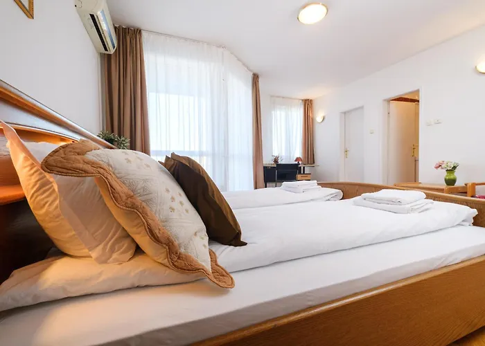 The Hill House Free Parking 度假居 普罗夫迪夫