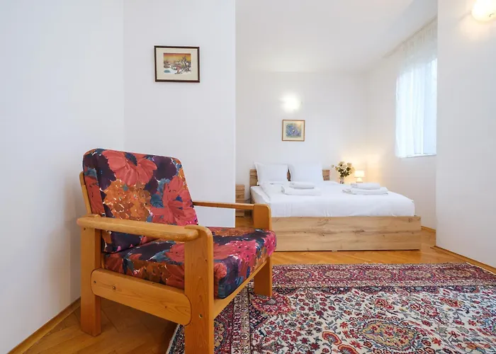 度假居 The Hill House Free Parking *