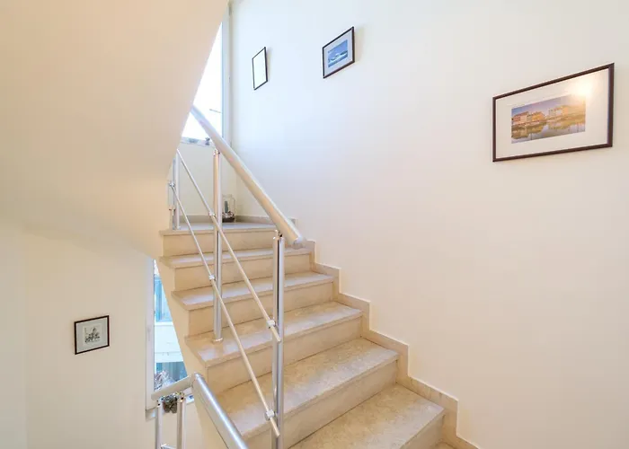 The Hill House Free Parking Plovdiv