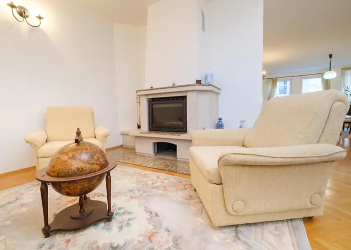 度假居 The Hill House Free Parking *